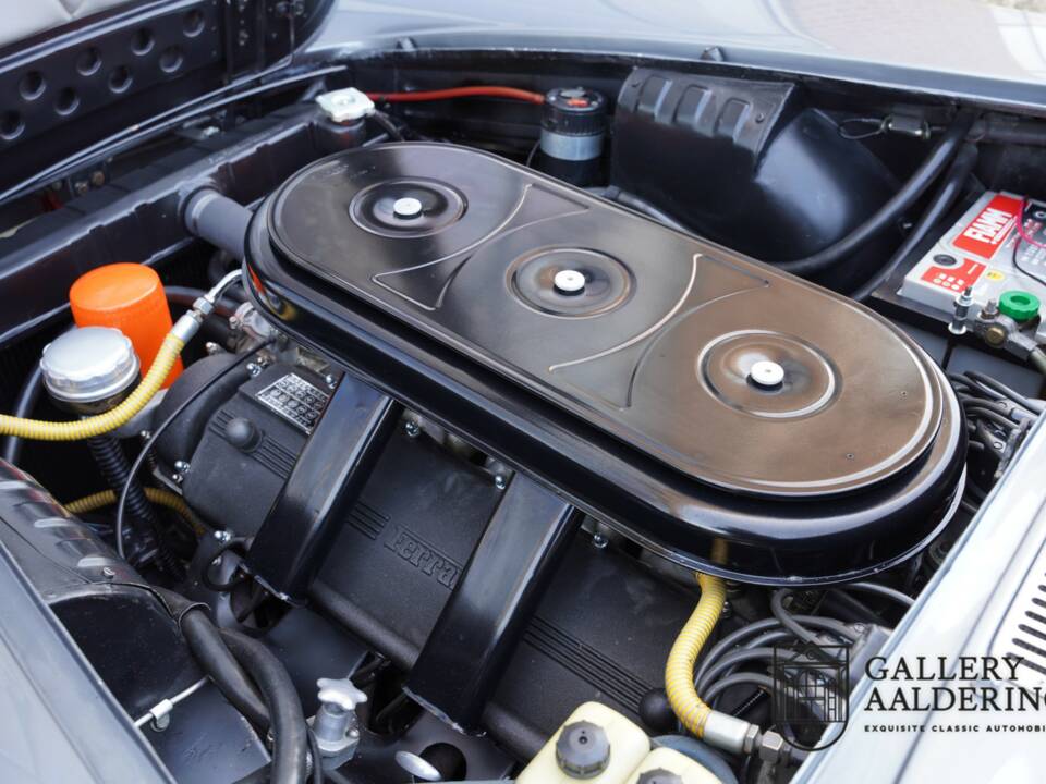 Bild 8/50 von Ferrari 330 GT 2+2 (1965)