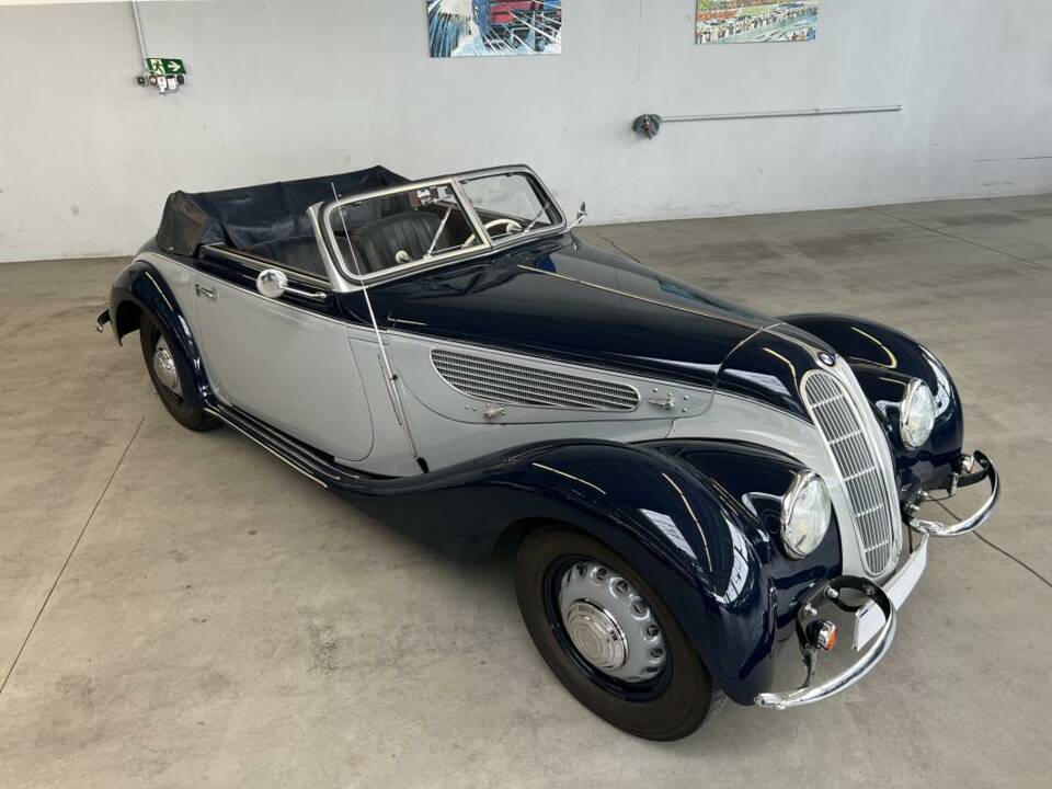 Image 11/40 of BMW 327 (1938)