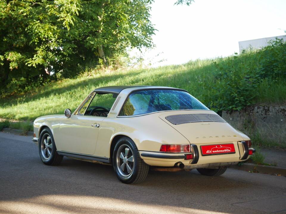 Bild 12/25 von Porsche 911 2.2 E (1970)