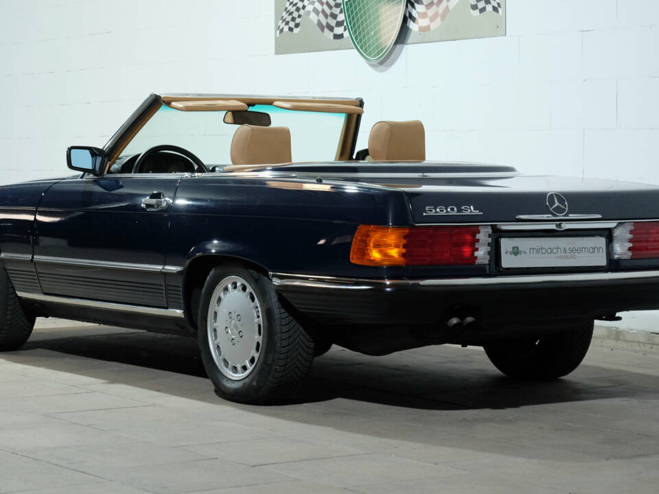 Image 3/19 of Mercedes-Benz 560 SL (1988)