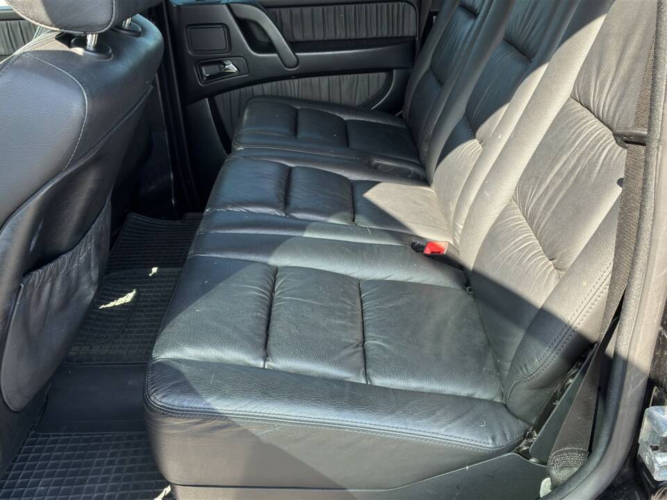 Bild 37/63 von Mercedes-Benz G 500 (lang) (2009)