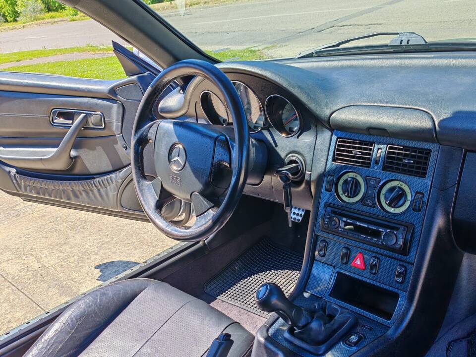 Bild 19/34 von Mercedes-Benz SLK 200 (1999)