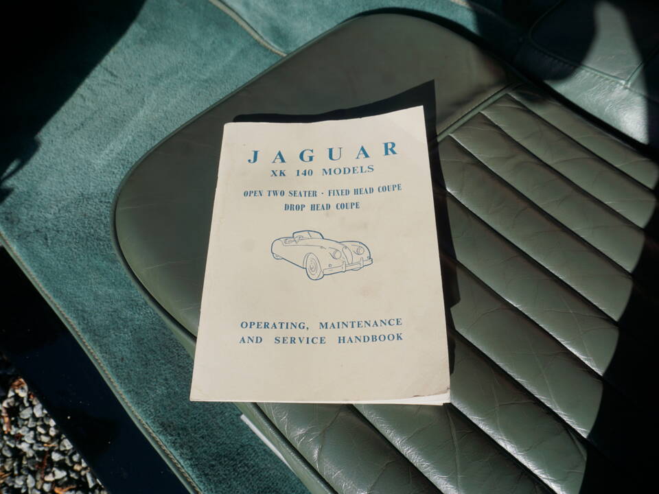 Image 22/26 of Jaguar XK 140 SE FHC (1955)