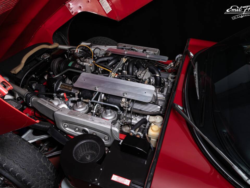 Immagine 6/7 di Jaguar Type E V12 (2+2) (1972)