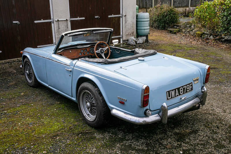 Image 4/29 de Triumph TR 5 PI (1968)