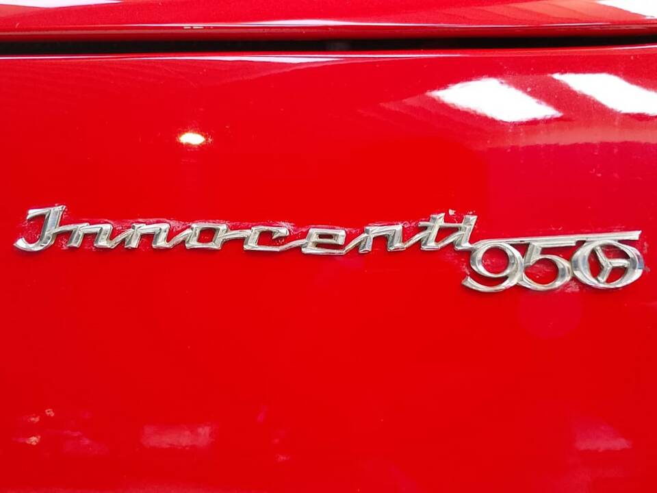 Image 40/47 of Innocenti 950 Spider (1962)