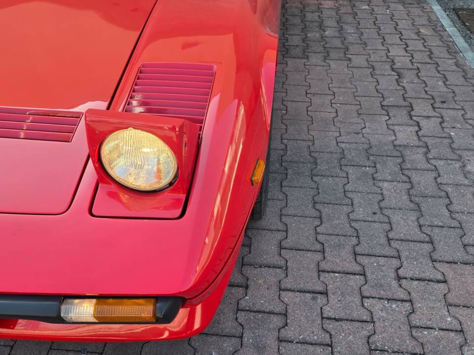 Image 14/95 of Ferrari 308 GTBi Quattrovalvole (1984)
