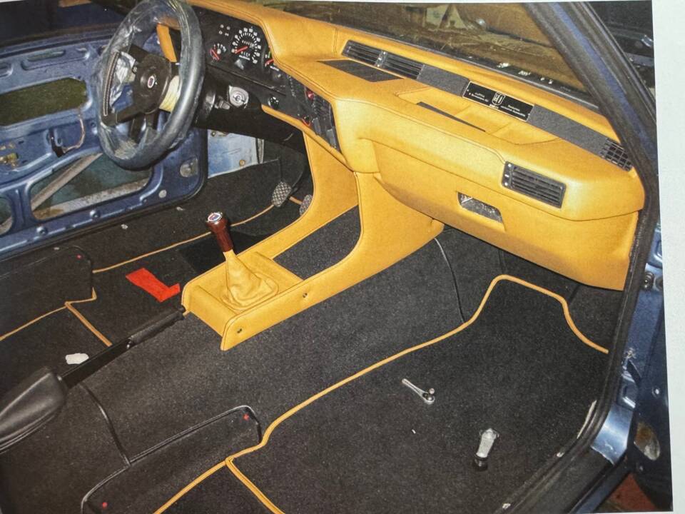 Image 32/56 of BMW 323i (1980)