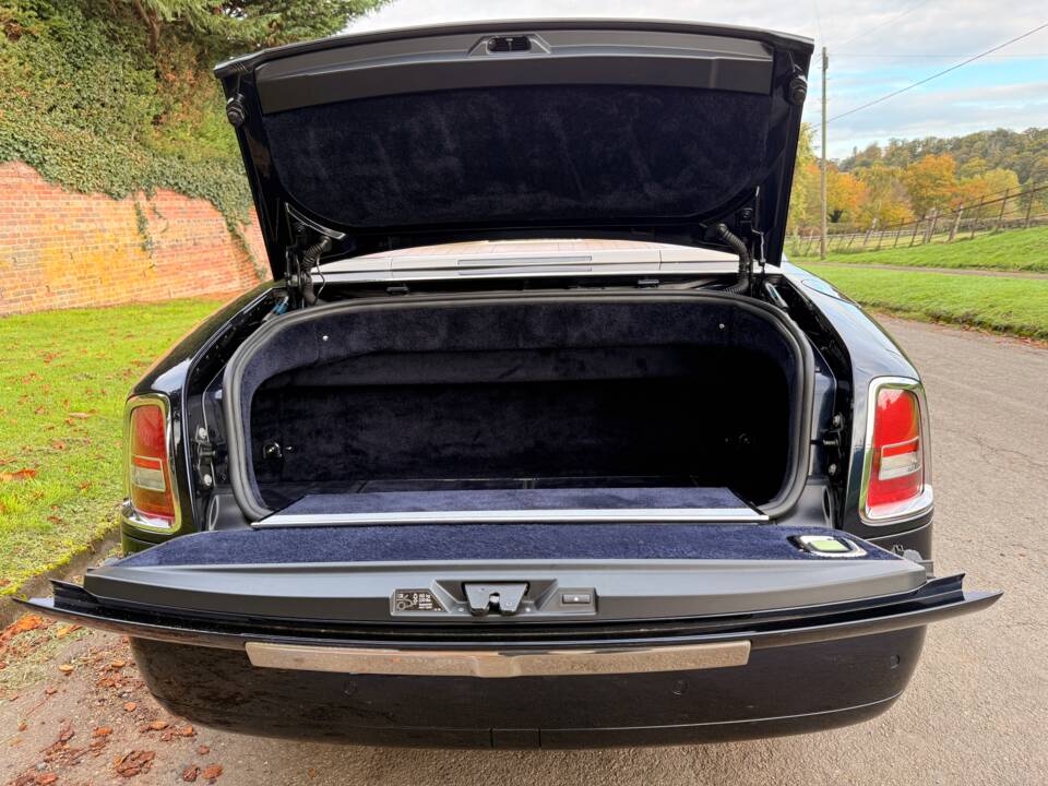 Afbeelding 14/40 van Rolls-Royce Phantom DHC (2008)
