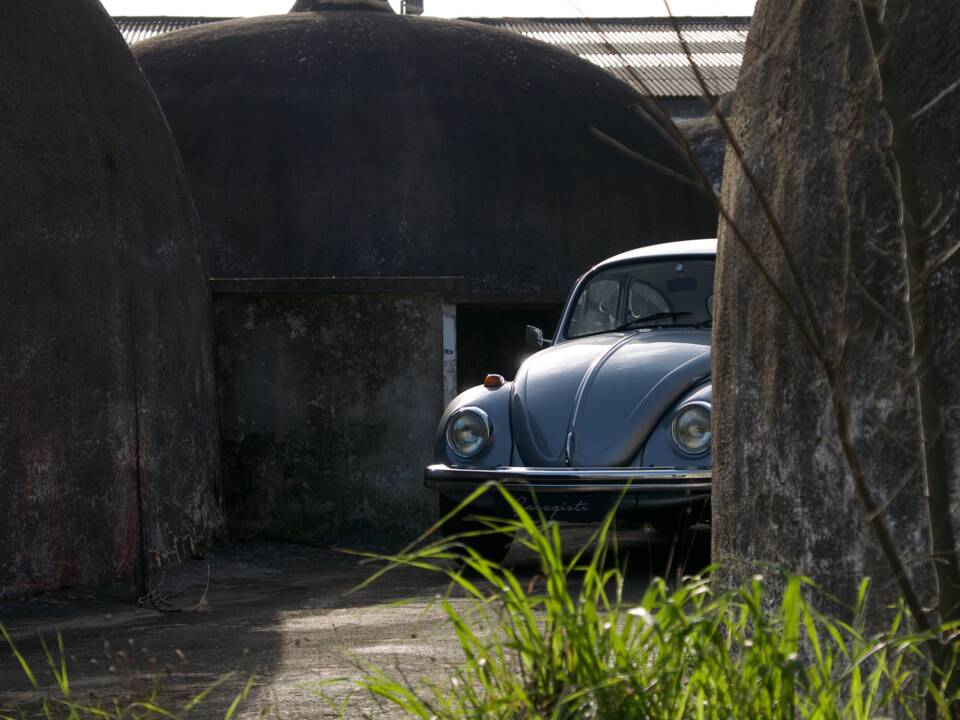 Image 5/54 of Volkswagen Beetle 1500 (1969)