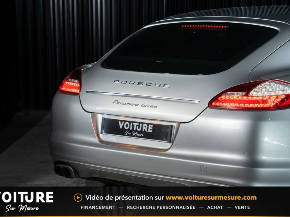 Bild 14/30 von Porsche Panamera Turbo (2009)