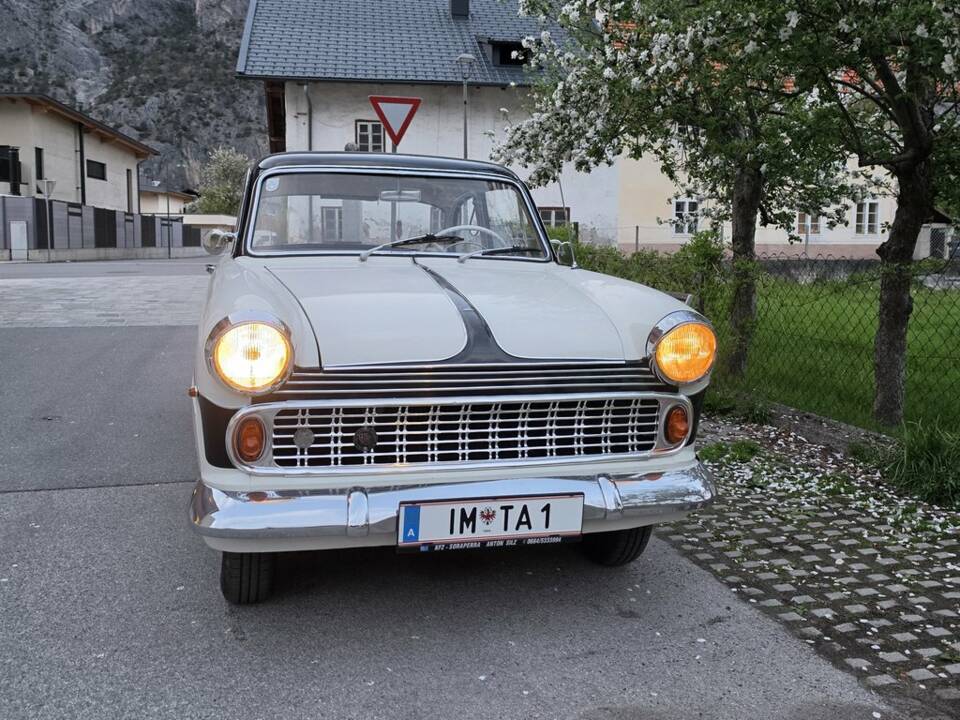 Image 3/8 of Ford Taunus 12m 1500 (1961)