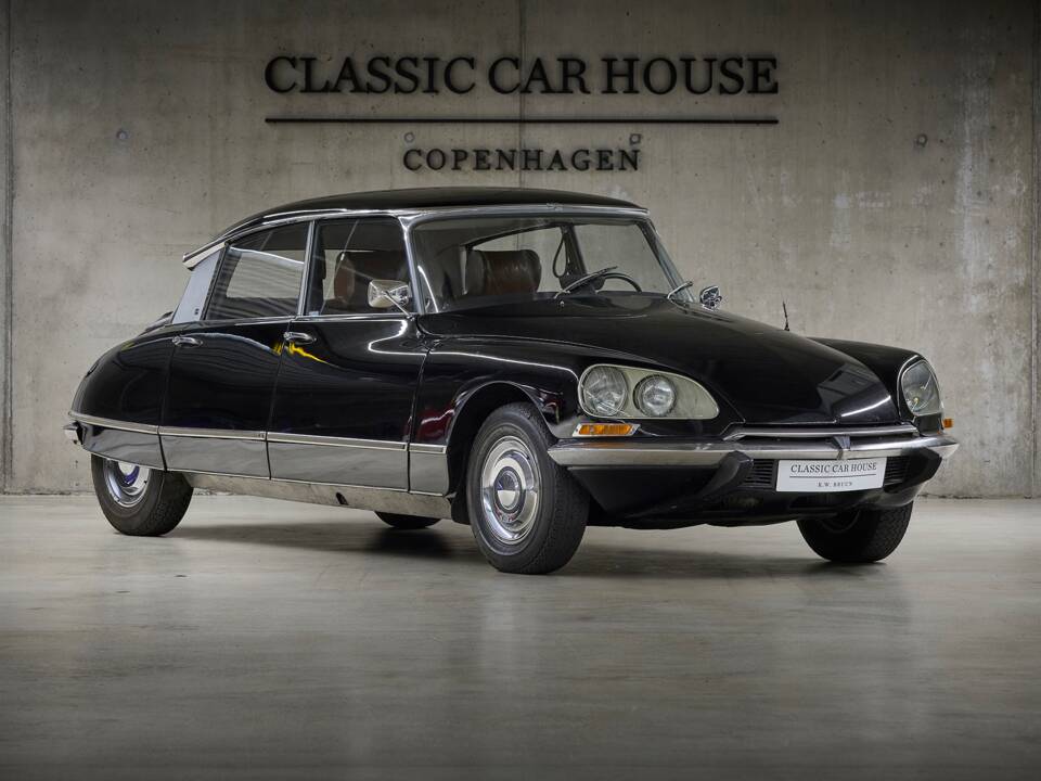 Image 39/98 de Citroën DS 21 Pallas (1971)