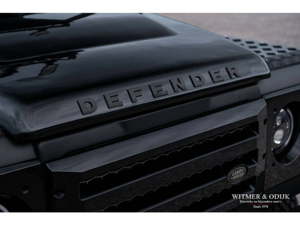 Image 11/28 of Land Rover Defender 90 (1997)