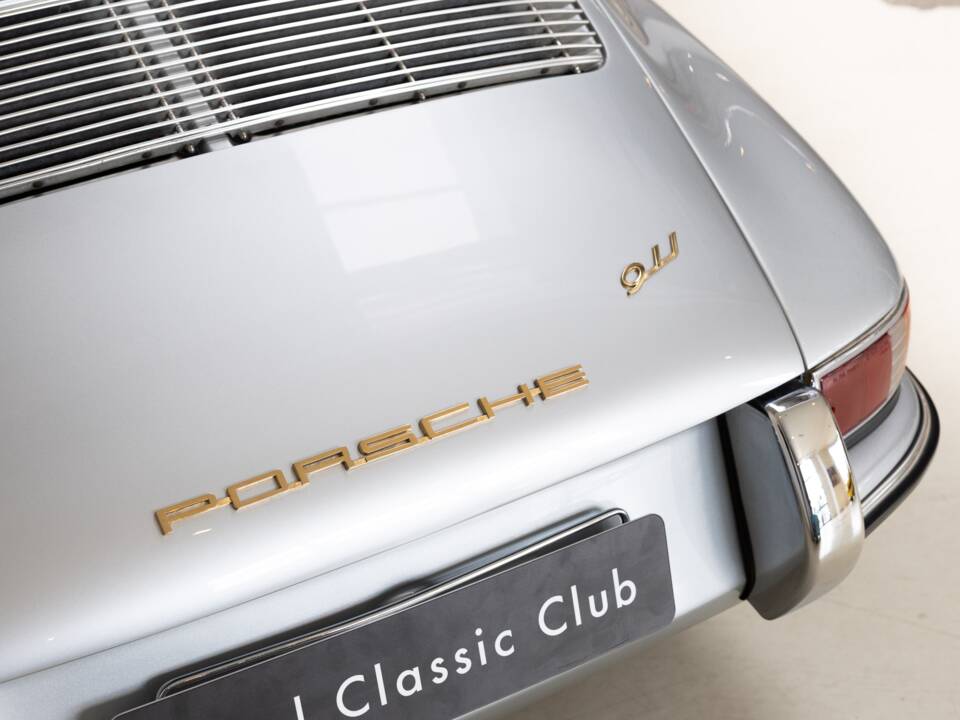 Image 32/34 of Porsche 911 2.0 S (1966)