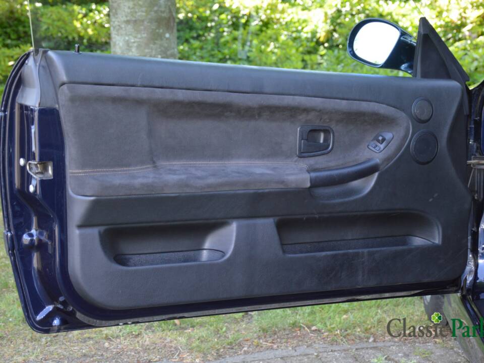 Image 16/50 de BMW 323i (1998)