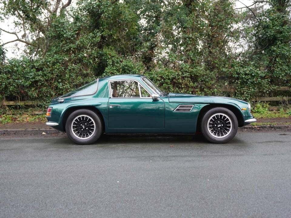 Image 7/17 of TVR Vixen Series 3 (1971)