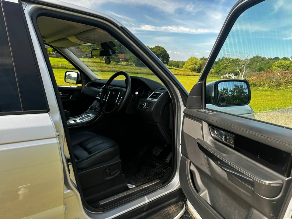 Bild 34/77 von Land Rover Range Rover Sport SDV6 (2013)
