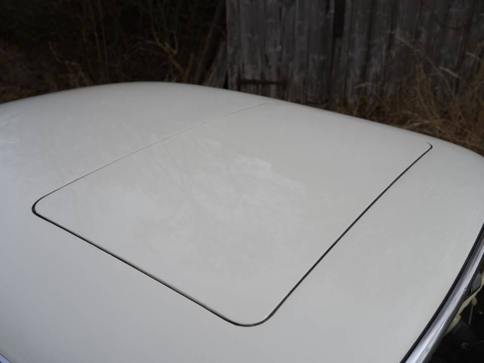 Bild 10/18 von Mercedes-Benz 300 SE (1965)