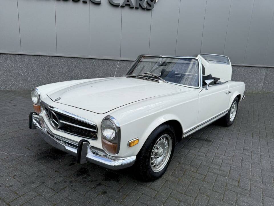 Bild 1/40 von Mercedes-Benz 280 SL (1969)