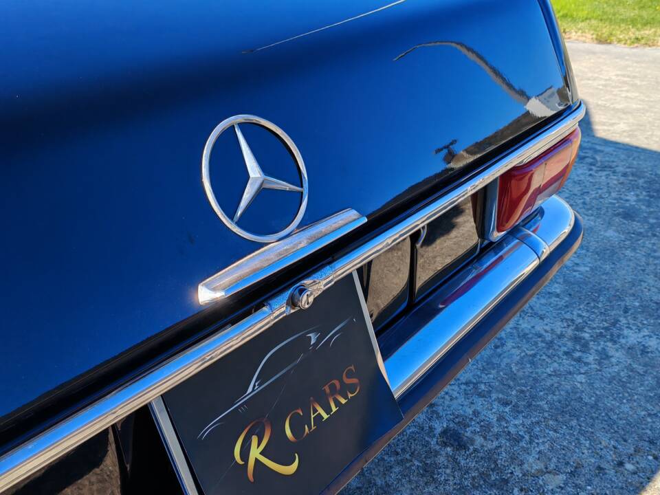 Bild 25/42 von Mercedes-Benz 250 C (1970)