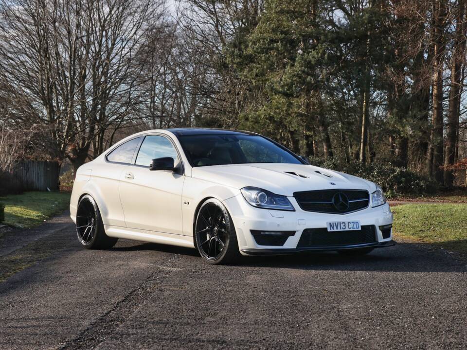 Imagen 1/40 de Mercedes-Benz C 63 AMG (2013)