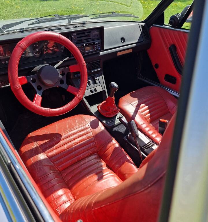 Image 36/95 of FIAT X 1&#x2F;9 (1985)