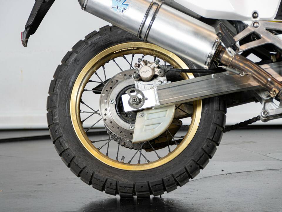 Image 28/50 of Honda DUMMY (1990)