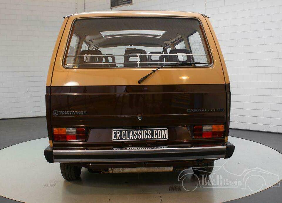 Imagen 8/19 de Volkswagen T3 Caravelle CL 1.6 (1984)