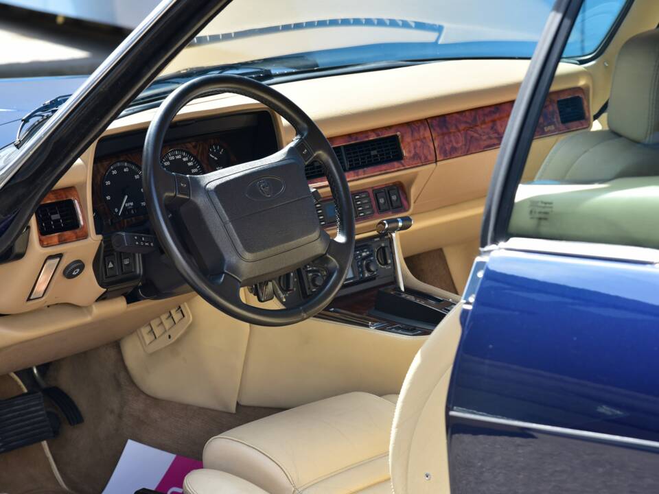 Bild 2/17 von Jaguar XJS 6.0 (1994)