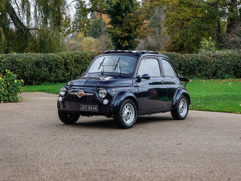 Image 26/45 of FIAT 500 L (1972)