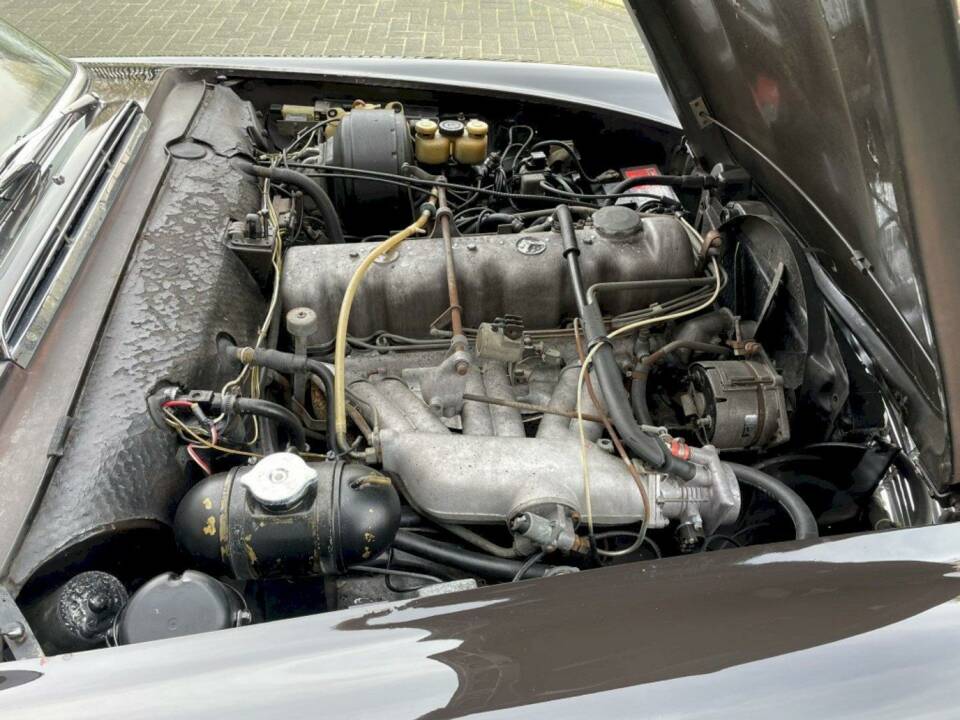 Immagine 28/36 di Mercedes-Benz 280 SL (1969)