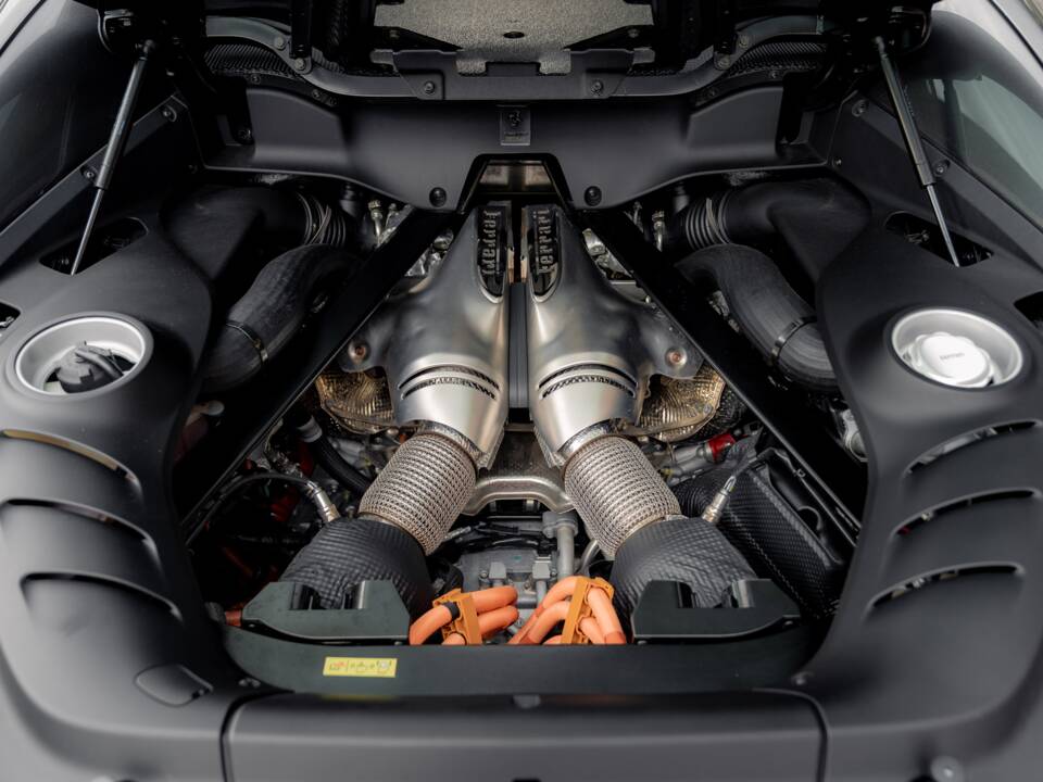 Imagen 76/79 de Ferrari 296 GTB (2022)