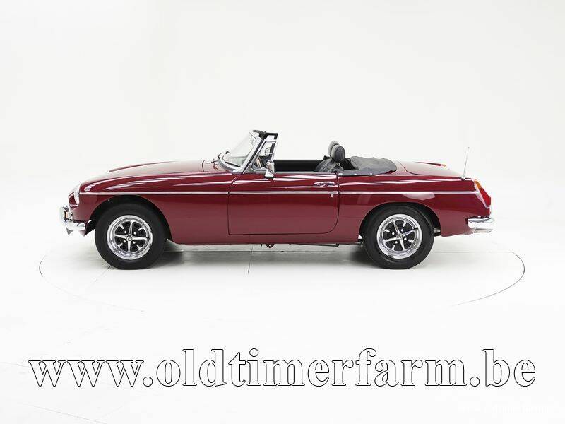 Imagen 8/15 de MG MGB (1974)