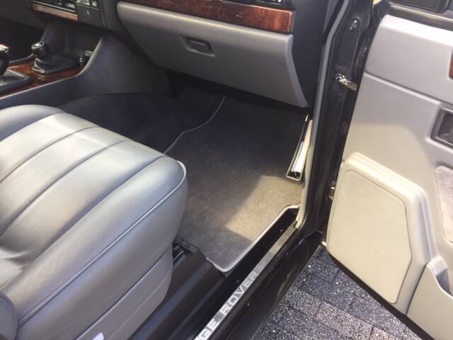 Image 15/53 of Land Rover Range Rover 4.2 LSE (1994)