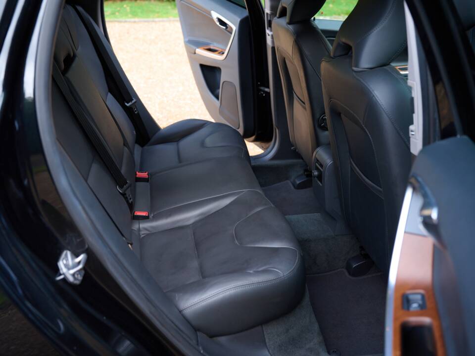 Bild 35/50 von Volvo XC60 T6 (2014)