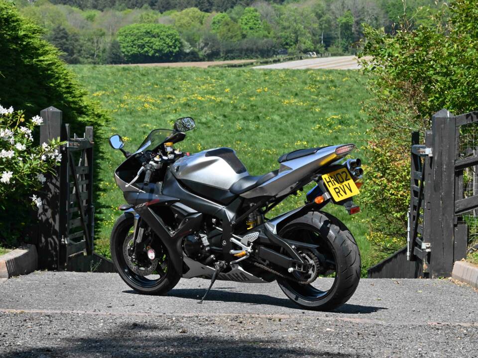 Bild 11/49 von Yamaha YZF-R1 (2002)