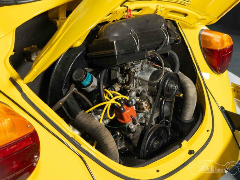 Bild 16/19 von Volkswagen Käfer 1303 LS (1978)