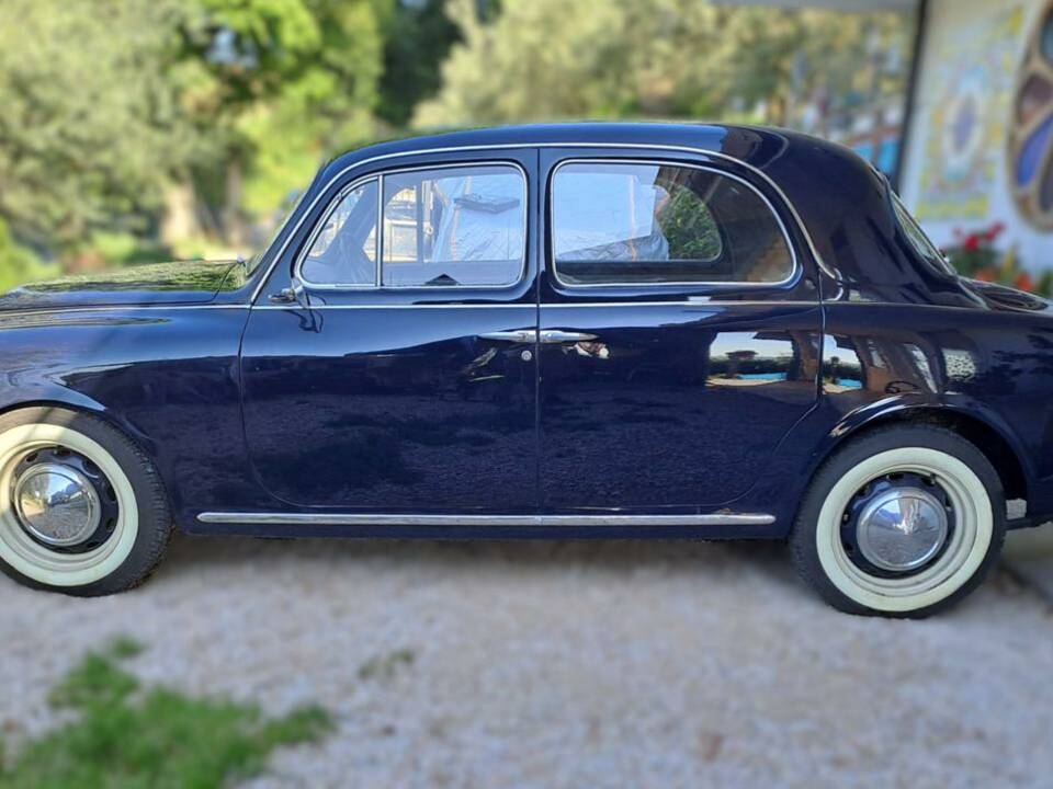 Image 16/42 of Lancia Appia C10 (1958)
