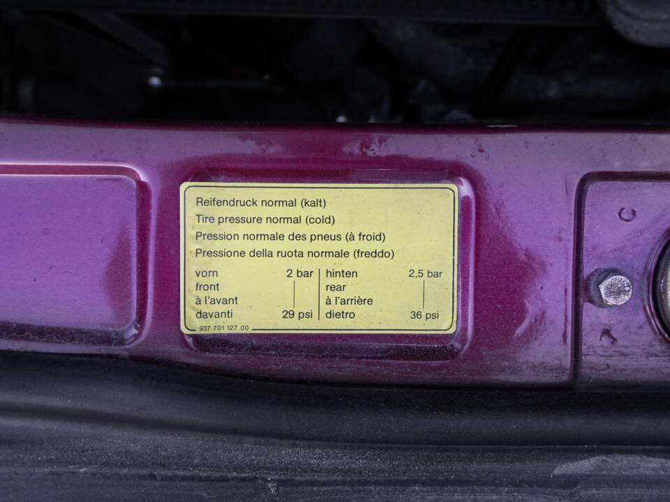 Bild 28/38 von Porsche 911 Carrera 3.2 (1986)