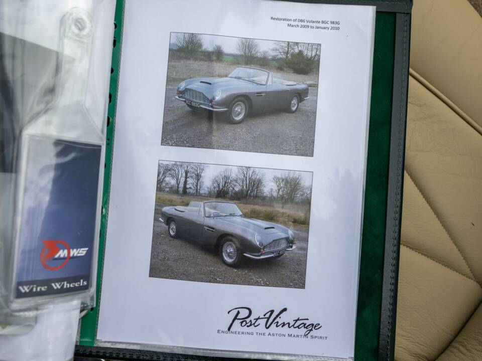 Bild 49/50 von Aston Martin DB 6 Volante (1969)