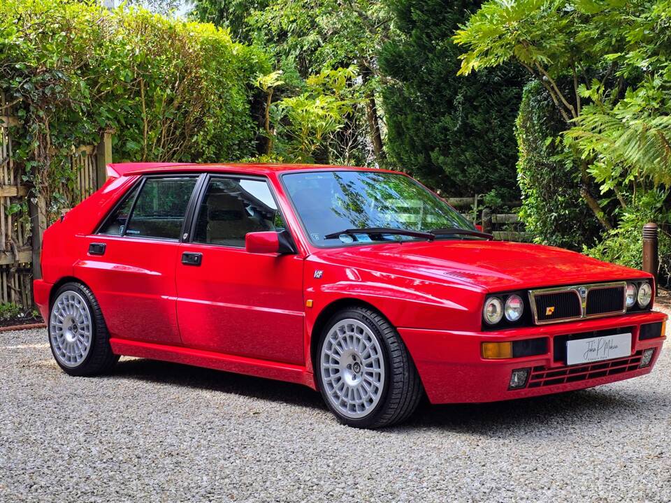 Immagine 7/63 di Lancia Delta HF Integrale Evoluzione II (1994)