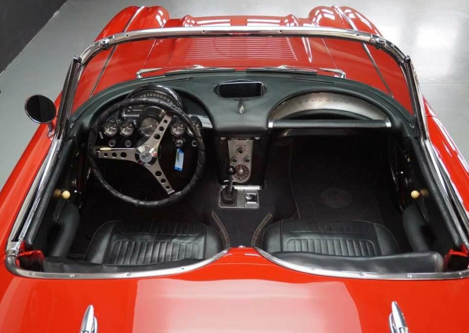 Image 5/50 of Chevrolet Corvette (1958)