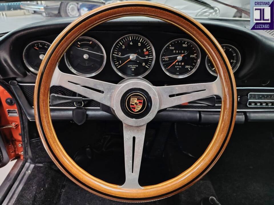 Bild 46/78 von Porsche 911 2.2 T (1970)