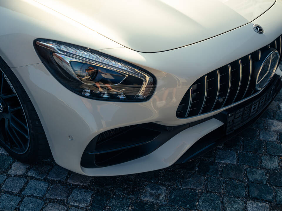 Image 16/100 of Mercedes-AMG GT-C Roadster (2017)