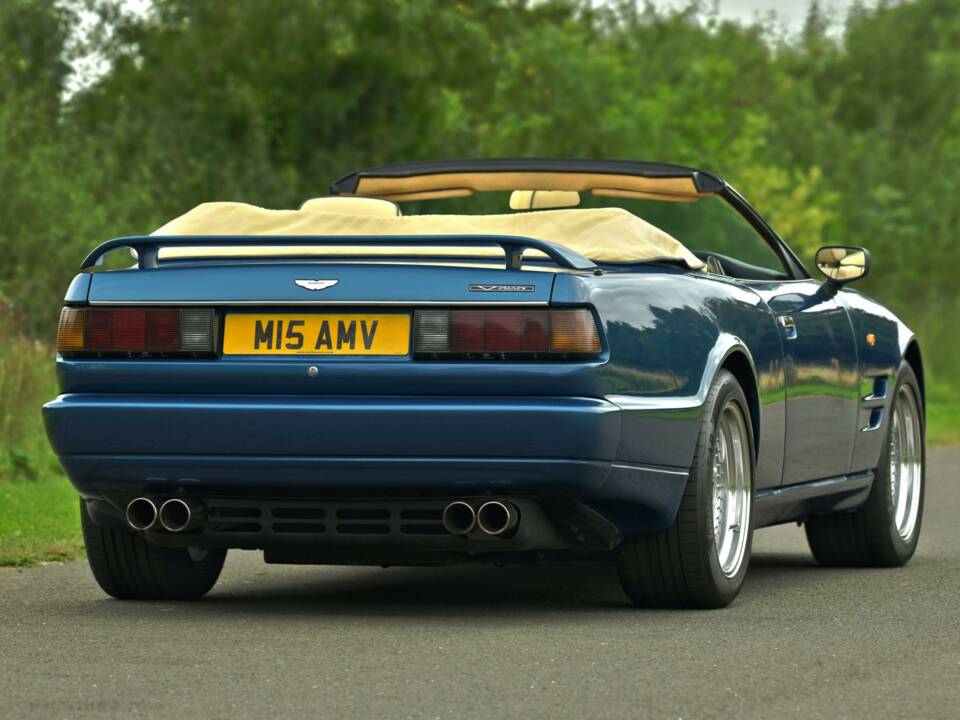 Image 7/50 de Aston Martin Virage Volante (1995)