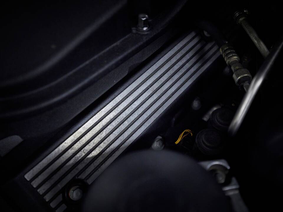 Image 87/99 of BMW M5 (2000)