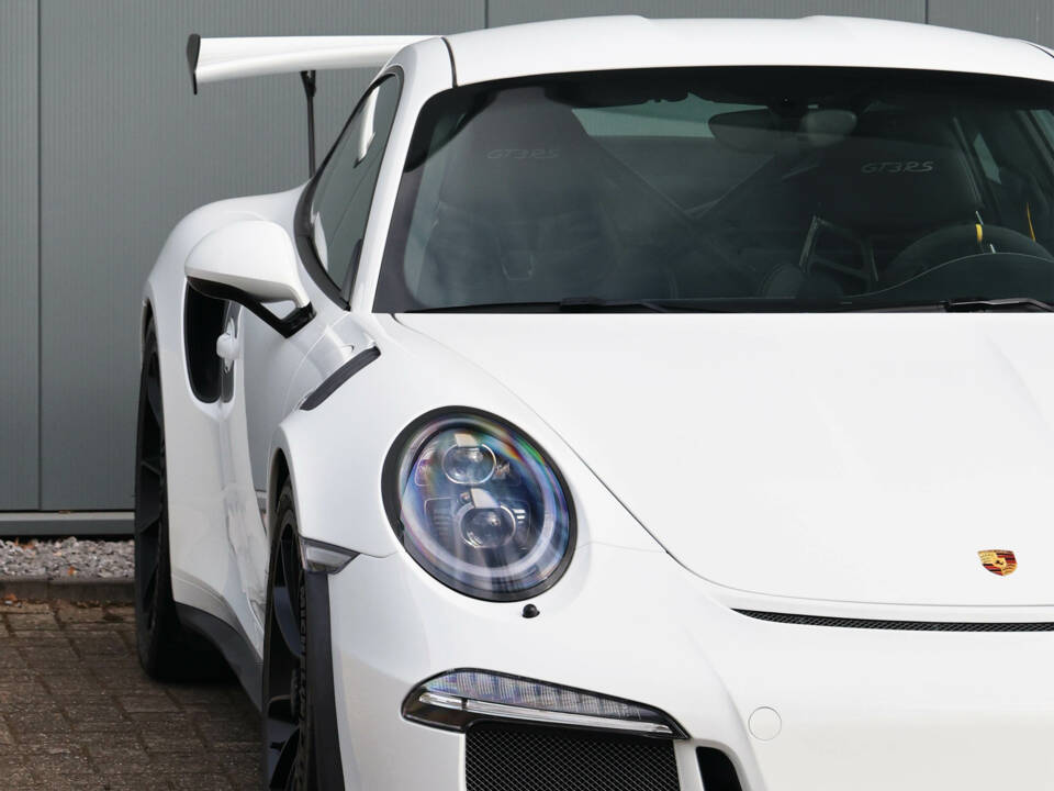 Image 32/82 de Porsche 911 GT3 RS (2015)