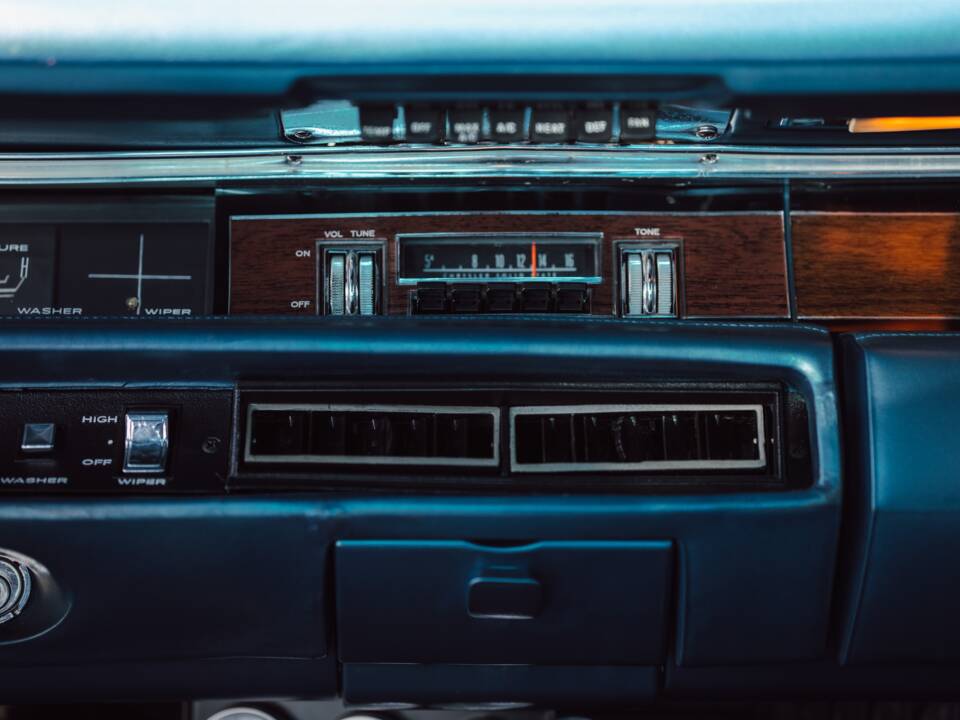Image 10/14 of Plymouth GTX (1969)