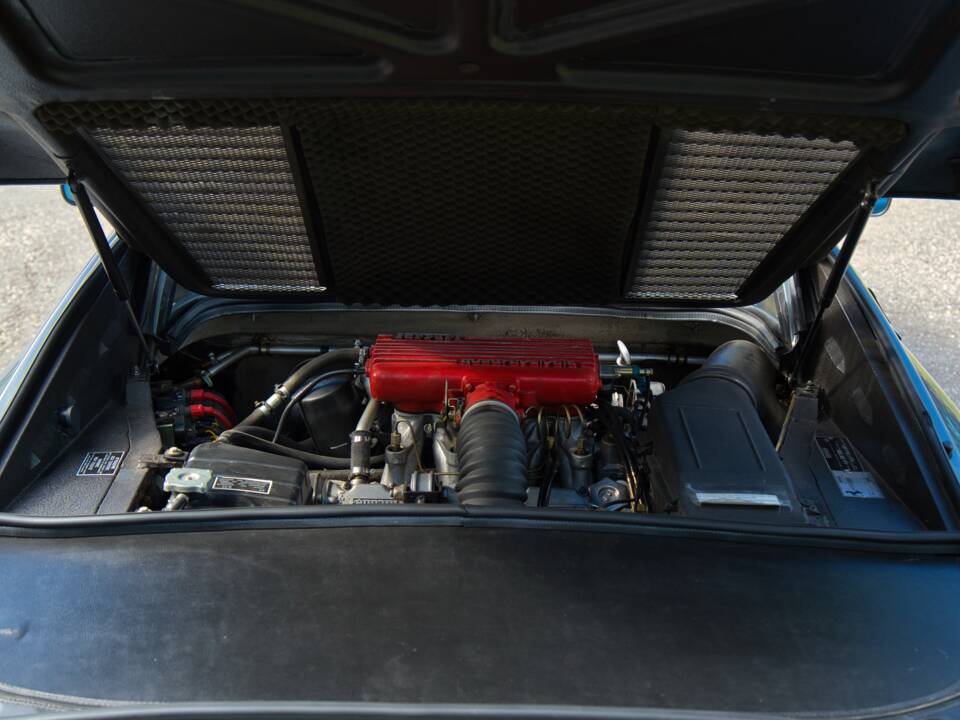 Bild 38/49 von Ferrari 308 GTS Quattrovalvole (1985)